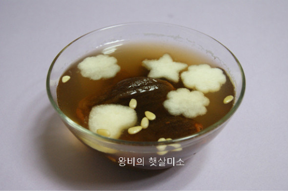 배동동 곶감동동 시원한 수정과