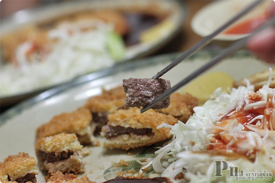 강남맛집-이렇게 두꺼운 돈가스는 처음이야.맛까지 좋은-한성돈가스