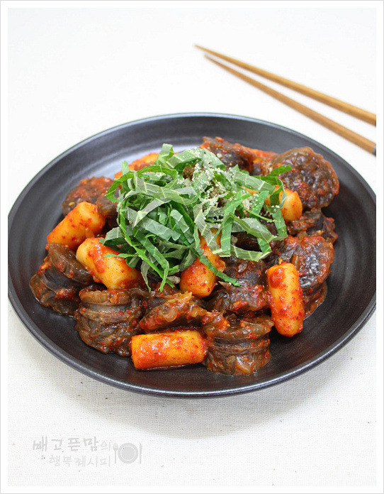 매콤해야 더 맛있는...순대볶음