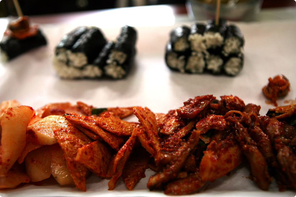 엄마손충무김밥 이미지
