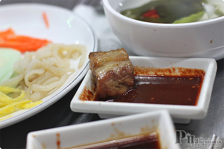 신당맛집/중구맛집-연탄불에 구워 더욱더 맛있는 등갈비의 맛집을 가보니..-연탄창고