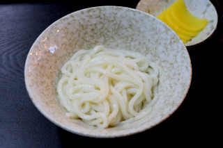 입맛을 깔끔하게 되살려 주는 우동