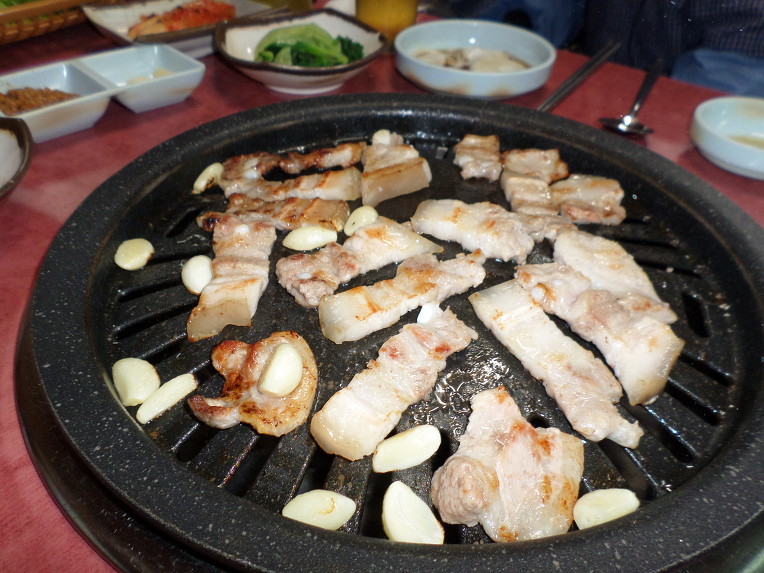 작업효율성이 높은 현대식 기계화 벌초 - 경북 의성군. 흰구름 가는 길/나훈아 