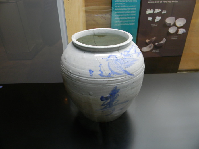 양구 백자박물관 (양구 흑토, 조선시대 백자, 직연폭포)