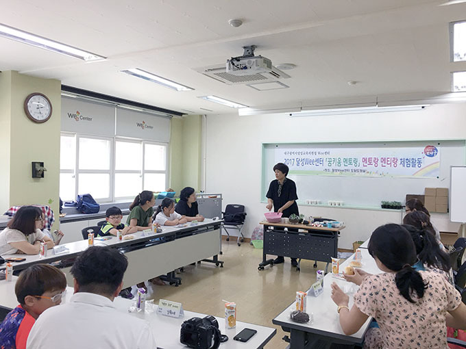 242E1533597EB17A29FDDD
