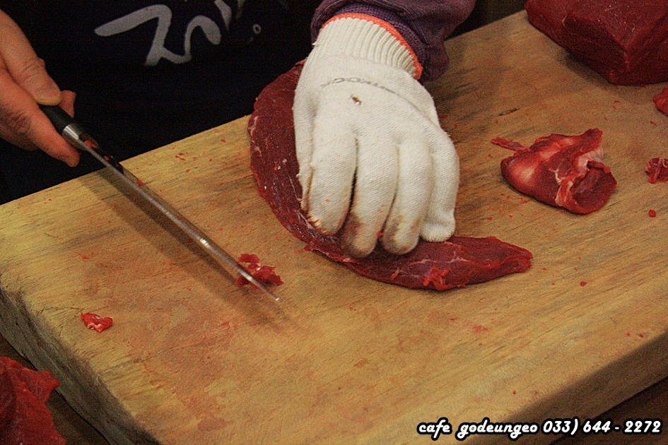 맛집의 기준은 어디 까지가 정답  일까요??...