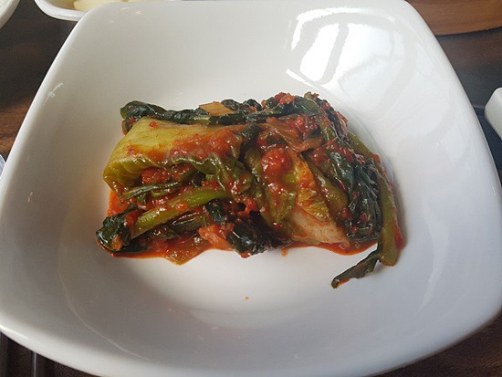 맛있는 점심식사로 기분 좋은 시간