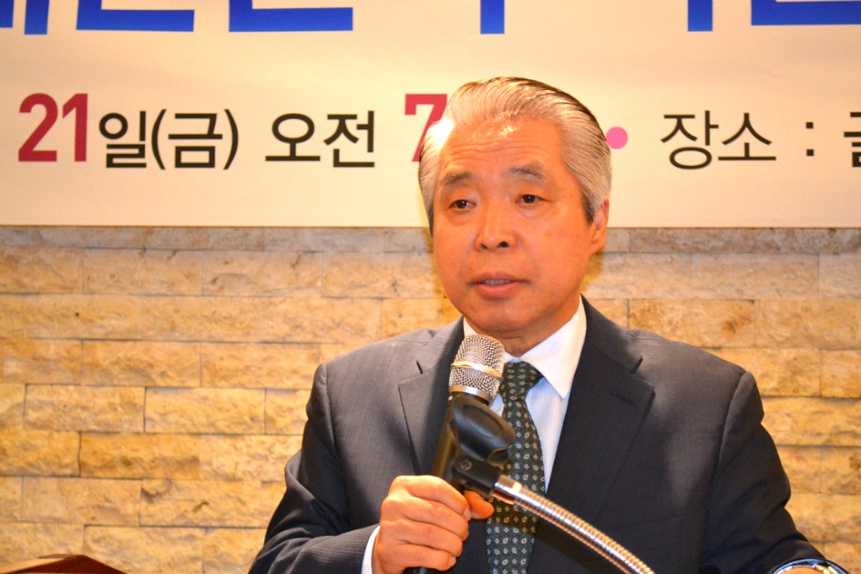 99C1EA365D12EE4632839D