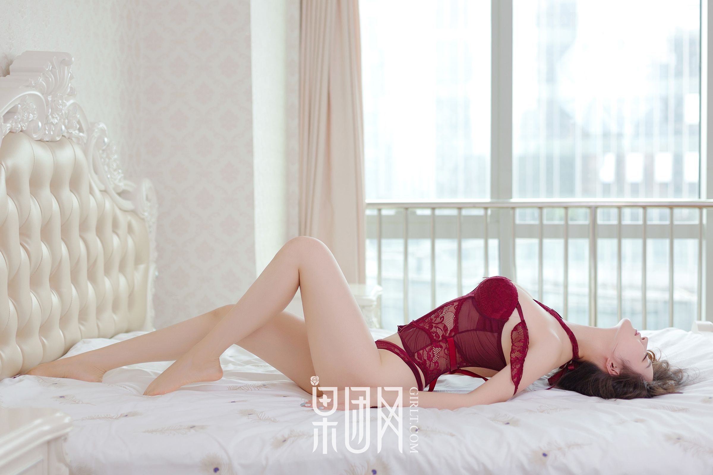 hot Chinese lingerie glamour